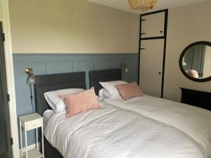 Seaside Cottage in Spanish Point