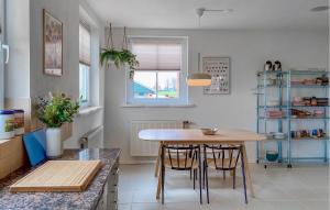 Five Bedroom Awesome Home In Lemmer