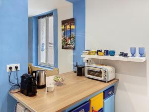 Shangri classé 3 Etoiles Vieux port by laConciergerie13