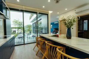 FLAMINGOS Villa Happy 3 phòng ngủ- view Hồ- bể bơi riêng