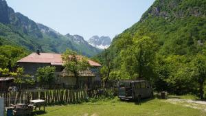 Motina River Guesthouse