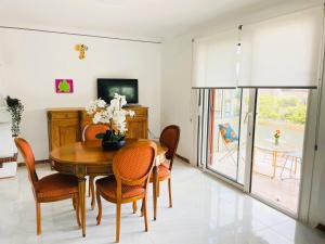 Villas Maison independante 52 m2, clim, wifi et jardin : photos des chambres