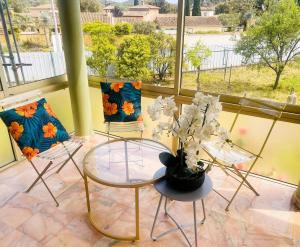 Villas Maison independante 52 m2, clim, wifi et jardin : photos des chambres