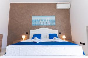 Vivere Pescara Penthouse Sea View, 2 Suites, 2 Baths, Central