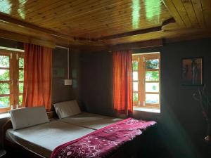 The Nest Farm Stay in Karsog