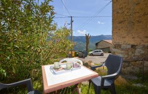 Awesome Apartment In Lozzi - Fko697