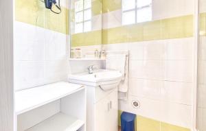 Maisons de vacances Charmante Maison A La Campagne : Maison de Vacances 2 Chambres