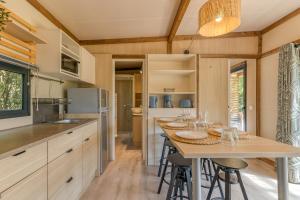 Campings Camping L-imprevu : photos des chambres