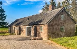 2 Bedroom Beautiful Home In Fleninge - S12280