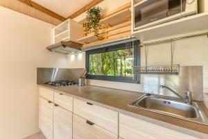 Campings Camping L-imprevu : photos des chambres