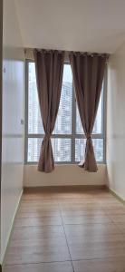 1Bedroom2603A Sunshine100Tower3 70Inches TV Pool Karaoke