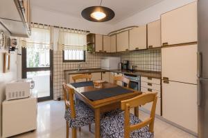 Seaside Apartment in Palaio Faliro