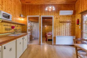 Campings Camping L-imprevu : photos des chambres