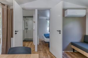 Campings Camping L-imprevu : photos des chambres