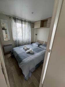 Mobil home confort XL,camping la pommeraie, piscine et océan, concarneau et pont aven