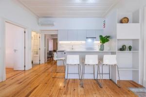 The Blue Tiles Walkway