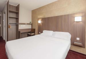 Hotels B&B HOTEL Saint Jean de Luz : photos des chambres