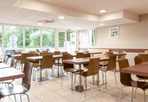 Hotels B&B HOTEL Saint Jean de Luz : photos des chambres