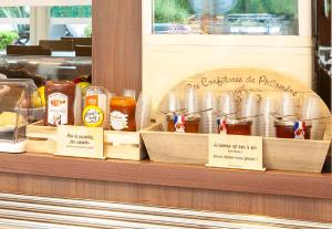 Hotels B&B HOTEL Saint Jean de Luz : photos des chambres