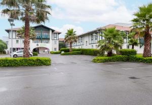 Hotels B&B HOTEL Saint Jean de Luz : photos des chambres