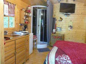 B&B / Chambres d'hotes Au Cabanon Chez Nath - chbre d'hotes : photos des chambres