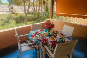 CozHouse Casa a Calaverde pochi passi dal mare terrazza aria condizionata WiFi e parcheggio