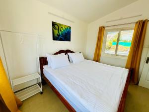 TJH Mountain View 4 bhk Villa - Family Haven!