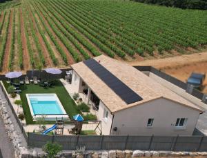 En Ardèche Villa l'Olympe climatisée avec sa piscine privée et chauffée