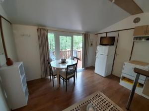 Campings Le Clos des Capitelles : photos des chambres