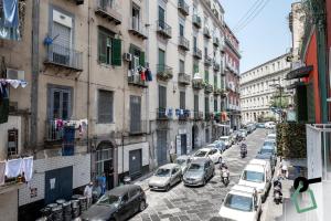 HOTIDAY Room Collection - Napoli Museo Suite