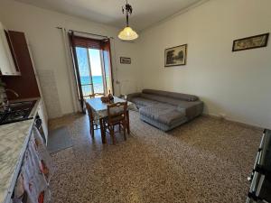 Appartamento vista mare