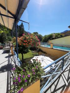 Maisons de vacances Maison de village avec piscine : photos des chambres