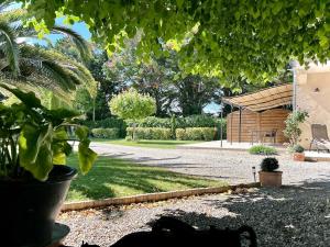 Maisons de vacances Villa 7 chambres, piscine et jardins prives, pas de voisins : photos des chambres