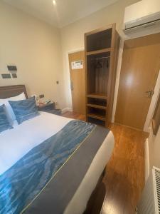 Double Room room in Hotel Olympia