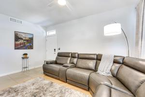 Heated Community Pool and Hot Tub Scottsdale Condo!