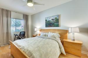 Heated Community Pool and Hot Tub Scottsdale Condo!