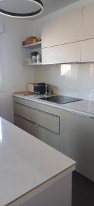 Appartement avec terrasse, proche centre