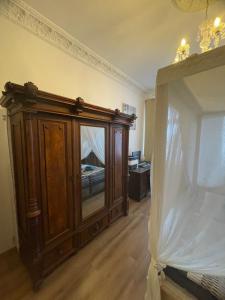 KAISERZEIT im Himmelbett - City, Messe & Zoo, die Résidence
