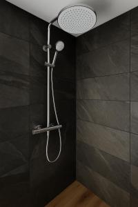 Studio Neuf et Moderne St-Dié - Calme - Wifi - 2 min Gare - Parking Gratuit Proche