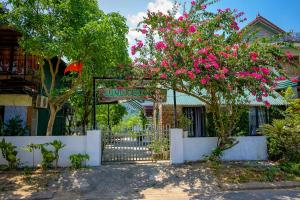 Jungle Boss Homestay