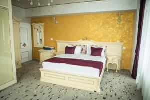 Almar Lake View Boutique H