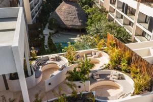 Stellar 2BR w Beach Club Work Desk Gym Yoga