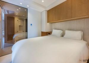 Penthouse Puente Romano Ref #105