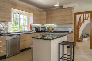 LV Premier Algarve FU1- pool, AC, garden, sea view