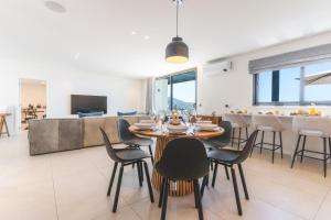 Sapphire Sands by Atlantic Holiday