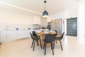 Sapphire Sands by Atlantic Holiday