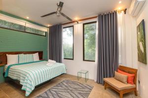 Casa de Agua, A Jungle Retreat in Manuel Antonio