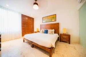 2 Bedroom condo with Pool in the center of Playa del Carmen - Anah Playa