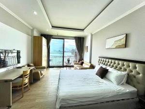 West Lake Kemhome - The Lake view