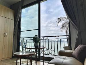 West Lake Kemhome - The Lake view